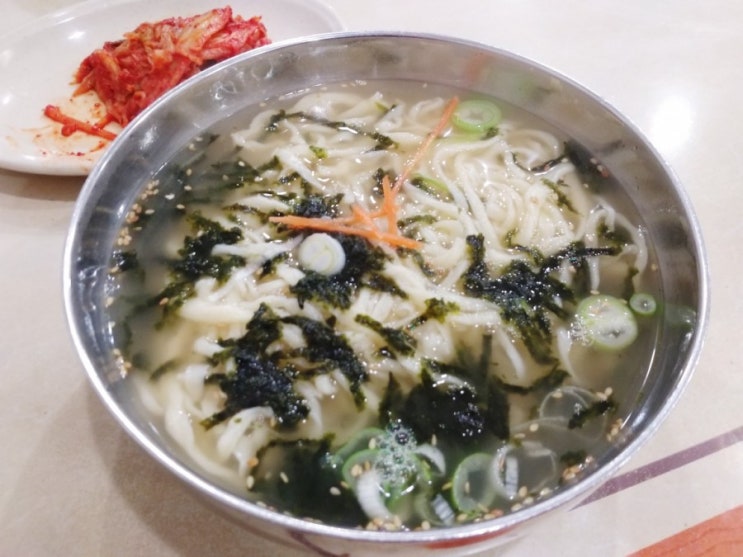  신갈의 랜드마크 총각칼국수
