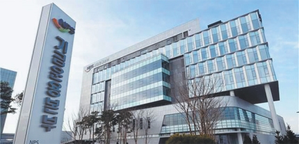 보험료 인상 22년간 눈치… 늦출수록 미래세대엔 ‘연금 폭탄’ 보험료 인상 22년간 눈치… 늦출수록 미래세대엔 ‘연금 폭탄’