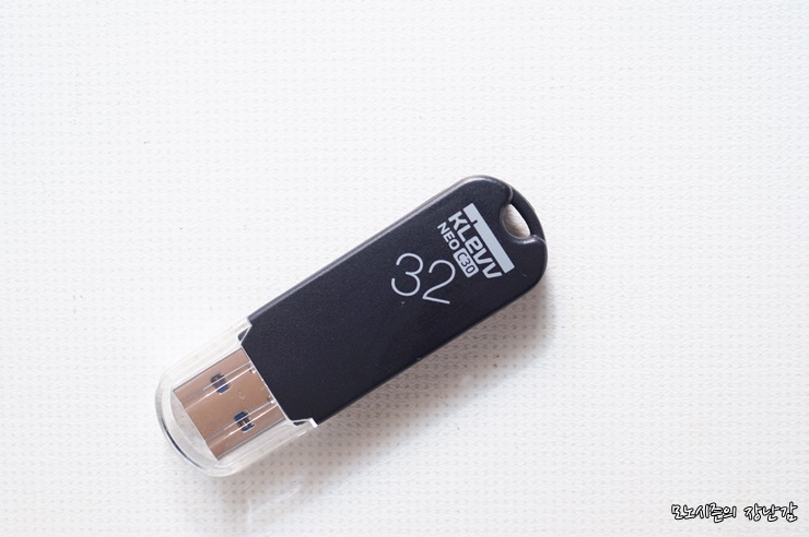 에센코어 USB KLEVV NEO C30 32GB/블랙 후기
