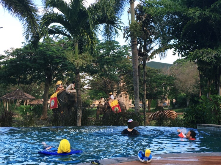  발리 마라리버 사파리로지 Bali Mara River Safari Lodge Kifaru Family Room