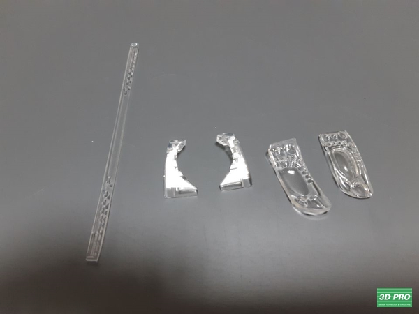 3D프로 - 3D프린터 투명 목업 대학생졸업작품 (SLA방식/투명 ABS Like 레진 소재)