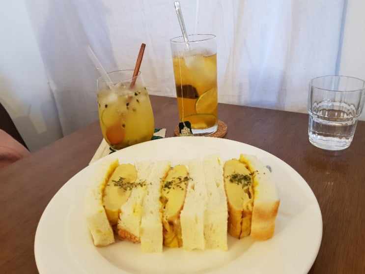  망원동 망리단길 카페, cafe inn 인