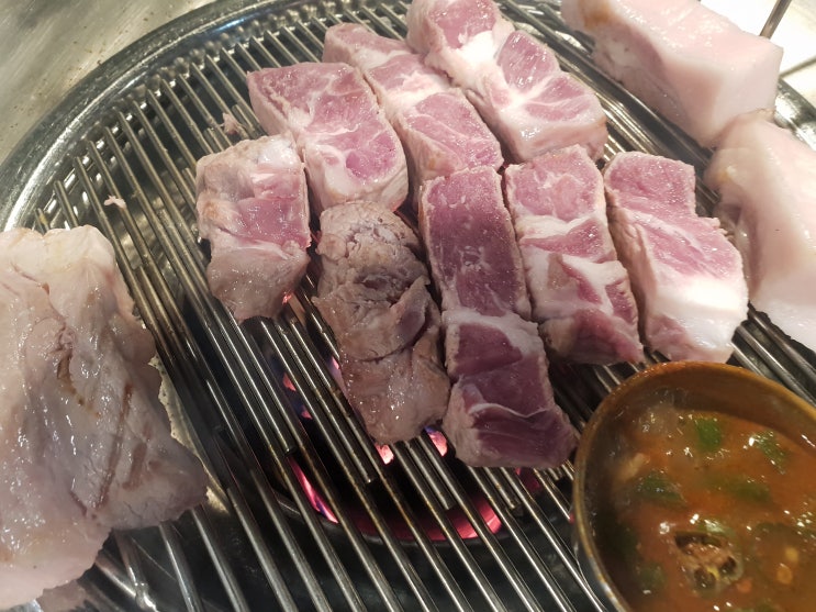  수성구 두산동 맛집 돈앤돈 <돈N돈> 을 다녀오다.