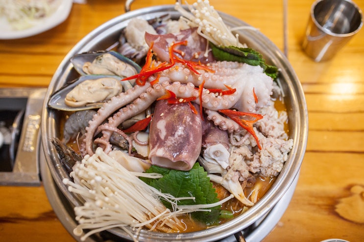  만수동맛집 퀄리티가 다른 푸짐함! 인천해물감자탕은 본가설렁탕감자탕