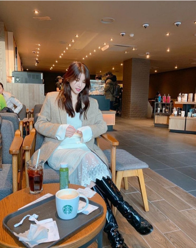  190119 현아. 산다라박. 오인혜 사복패션