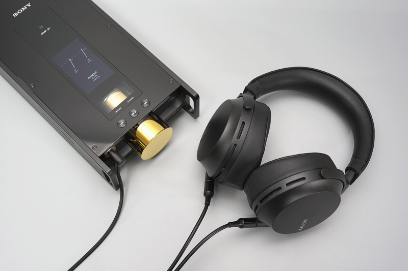 SONY MDR-Z7M2 中古品 / 付属品完備 SONY MDR-Z7M2, 소니