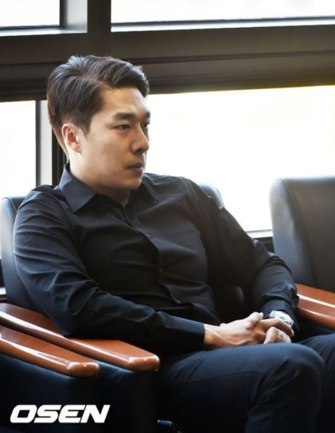 "선물 받고 여행 간 건 맞지만 불륜은 아니다" 억울함 호소한 김동성