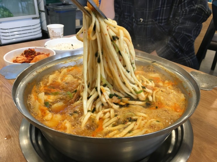  오늘저녁 국수의신 방송 팔당맛집 원조칼제비칼국수