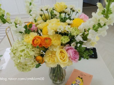 셀프 꽃꽂이~^^ 셀프 꽃꽂이~^^