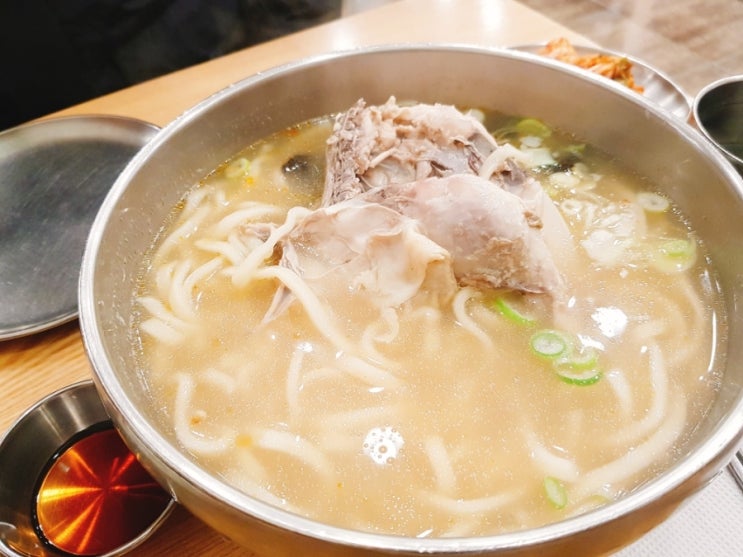  종로5가역 일오팔닭국수
