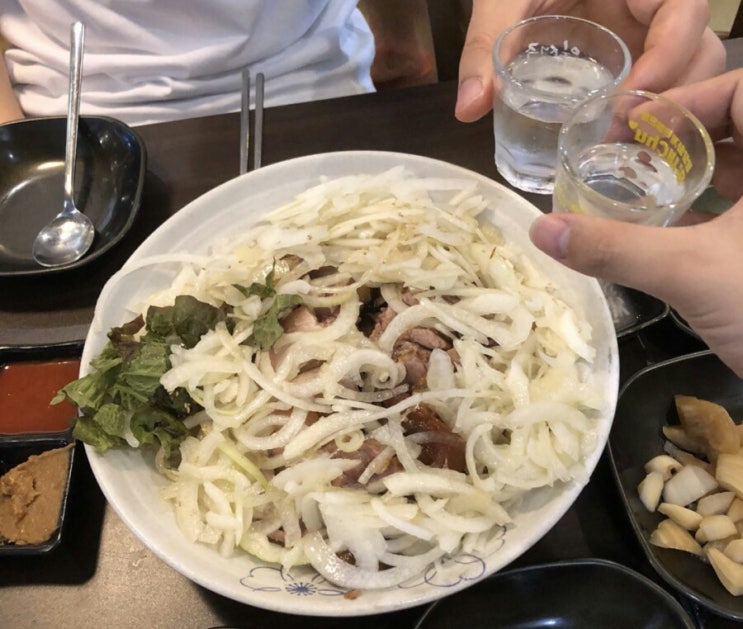  1월 21일 족발에 소주한잔