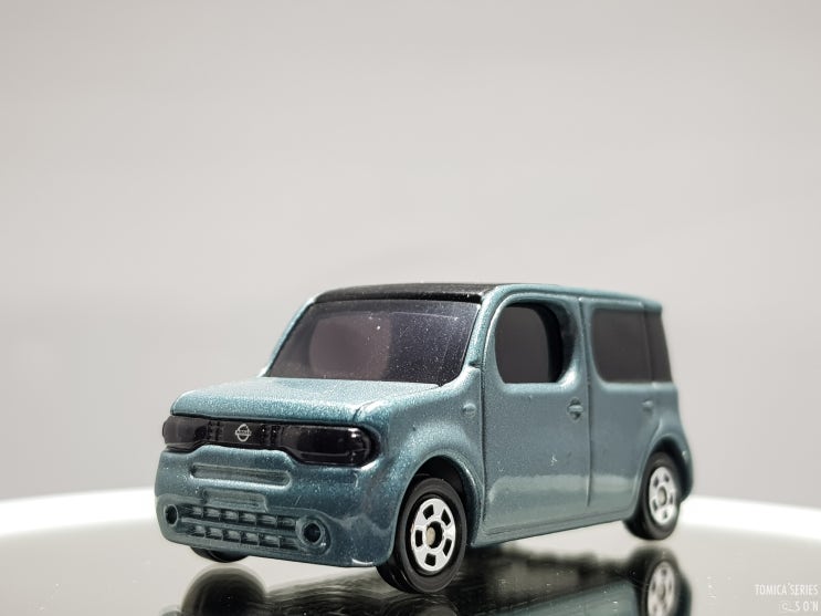  토미카 시리즈, TOMICA No.017 CUBE (NISSAN)