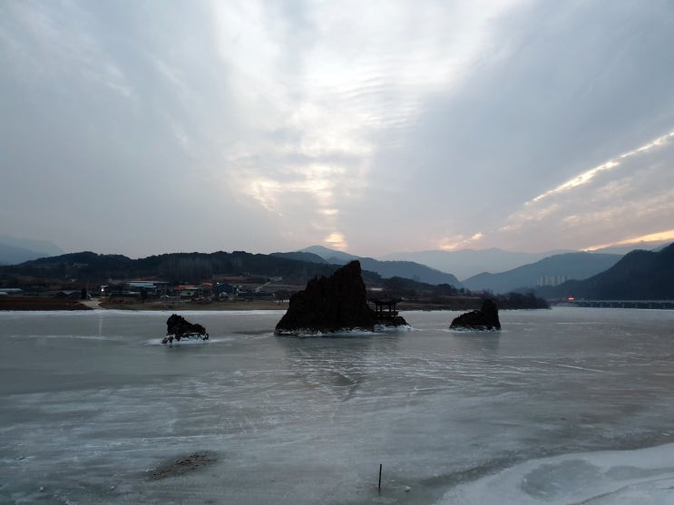  지난주말 도담삼봉 일출 찍으러 다녀왔습니다.