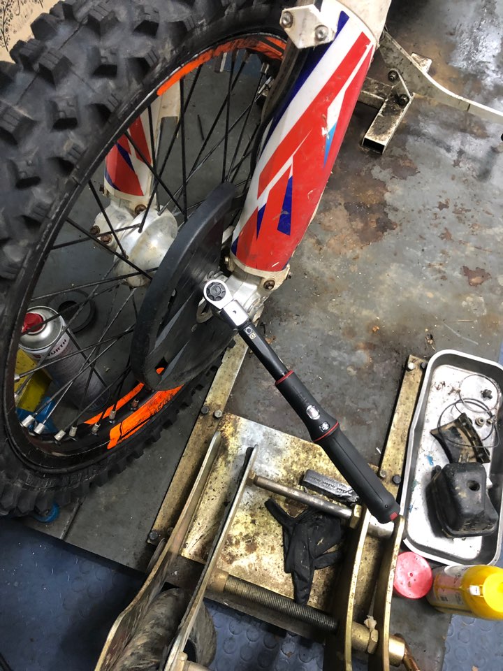 KTM250EXC 2015 "튜브교환및 소기어리데너 교환" MRK-강규호 JYJ