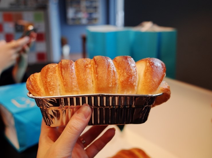  [제주 애월] 먹기 힘든 그 빵, 한 입 먹으면 이해되는 맛!!!!!!!!!!!!!!! 제주 애월 버터모닝