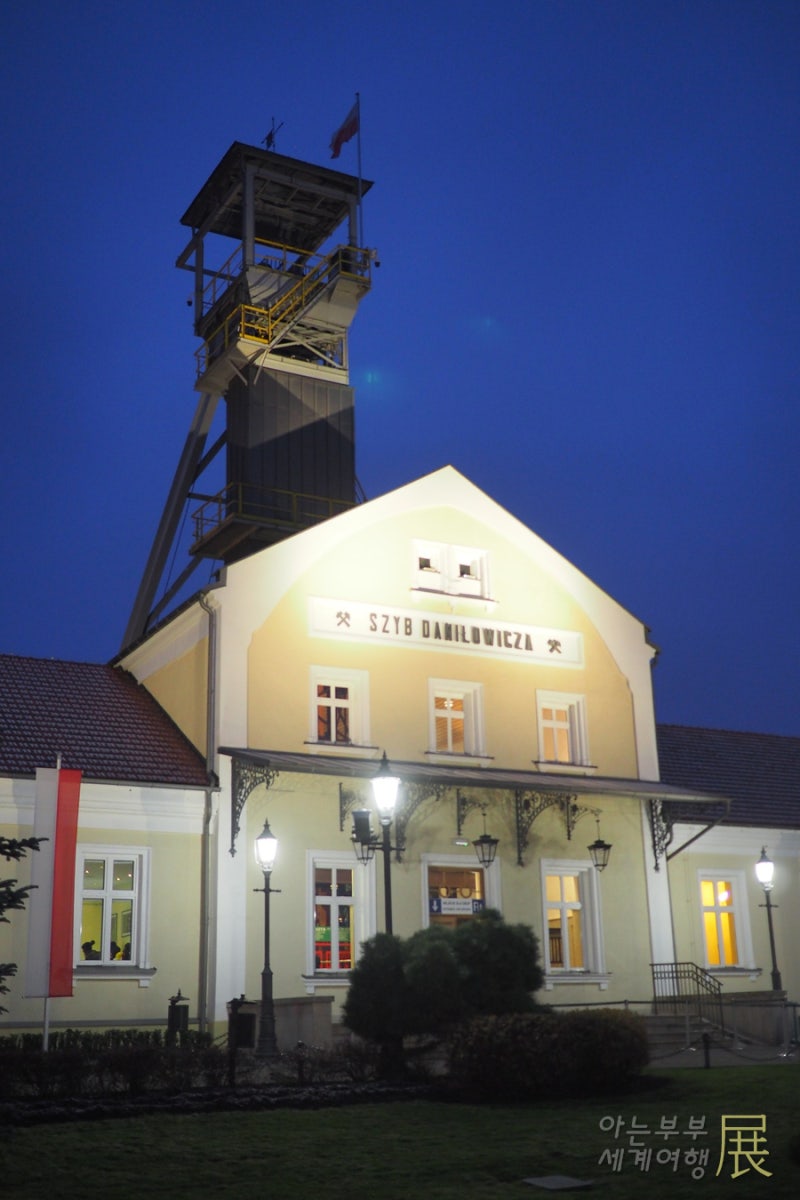 폴란드 여행코스 비엘리츠카 소금광산 - 크라쿠프에서 버스로 찾아가는 법 : 네이버 블로그