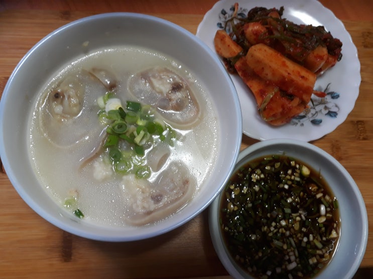  우족탕 끓이는법,진한 사골곰탕,한우우족탕 끓이기/ 핏물빼기
