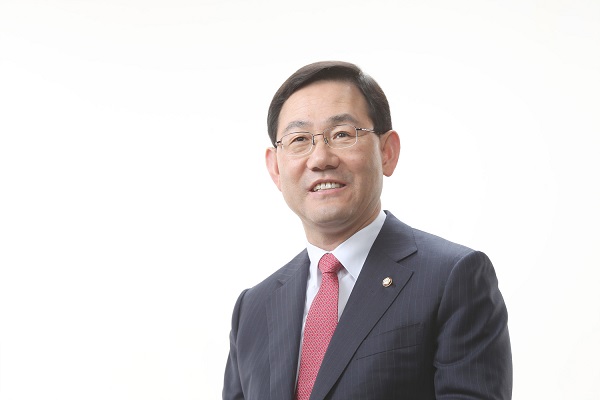  보수의 힘으로 앞장서다_주호영 자유한국당 국회의원