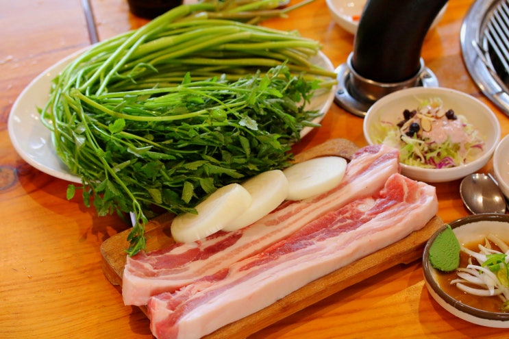  대구 팔공산 맛집 깔끔한 미나리 삼겹살