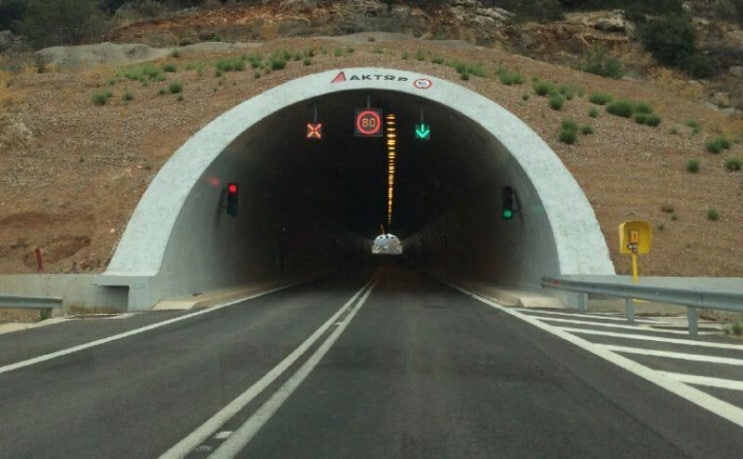 터널 사고 예방과 주의해야 할 점은?