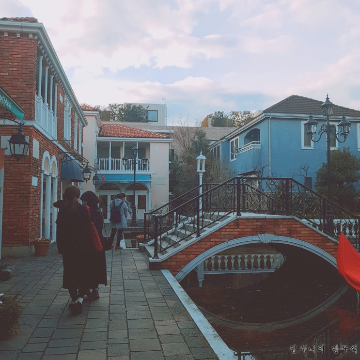 [일본워홀] 209日 지유가오카 팬케이크, 라비타(La vita) 구경 / 신오쿠보 엽떡