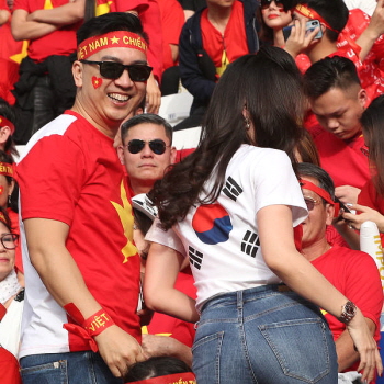  졌잘싸 베트남, 일본 발라줄께 한국축구로