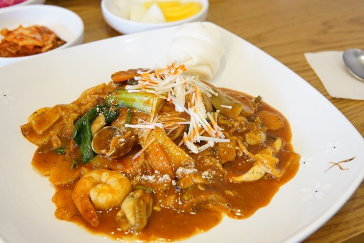  남해 맛집 하동균 중화요리 색다른맛을 즐길 수 있음