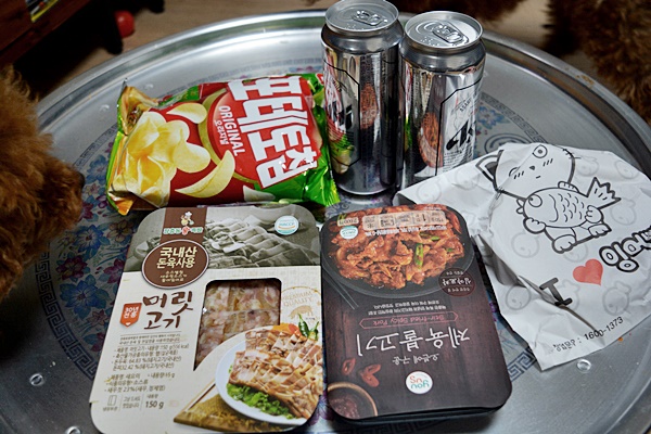  2019/01/25 강남다이소 기흥역분식 gs25시 편육 제육불고기