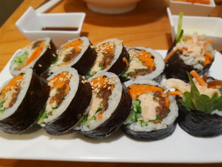  마산 합성동 맛집、합성동 분식 [바르다김선생] 랍스터 김밥、해물 짬뽕 라면、새우 표고 만두