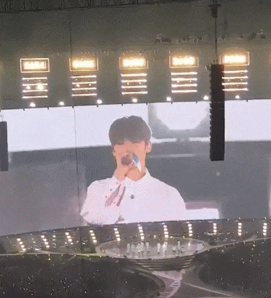 잔인한 워너원 마지막 콘서트 퇴장방식,,,ㄷ 잔인한 워너원 마지막 콘서트 퇴장방식,,,ㄷ