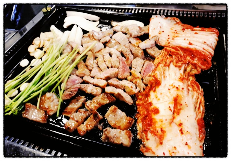  인천 청라 미나리캠핑 /삼겹살과 미니리의 콜라보