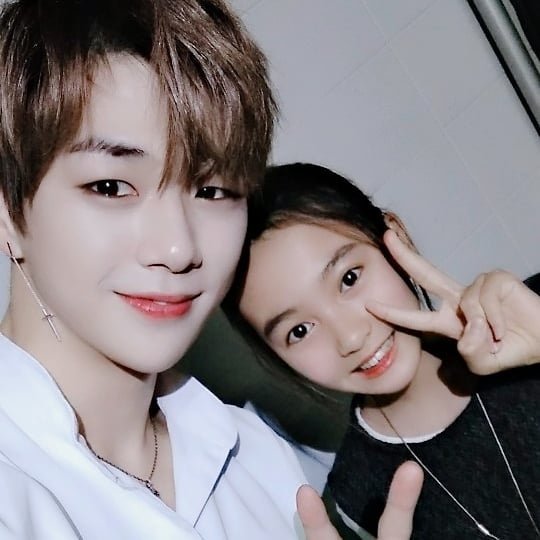  190127 갈소원양 인스타그램에 올라온 워너원 Therefore 콘서트 (with.강다니엘) 