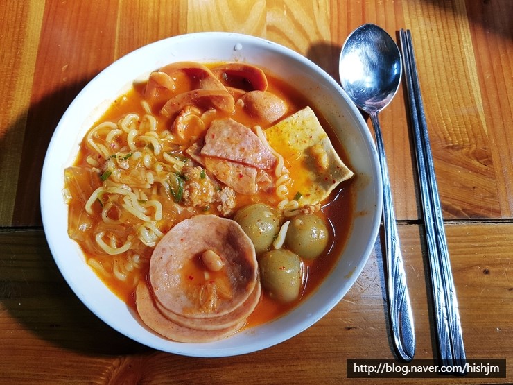 논산 취암동 땅스부대찌개(3인분 9900원) 논산 취암동 땅스부대찌개(3인분 9900원)