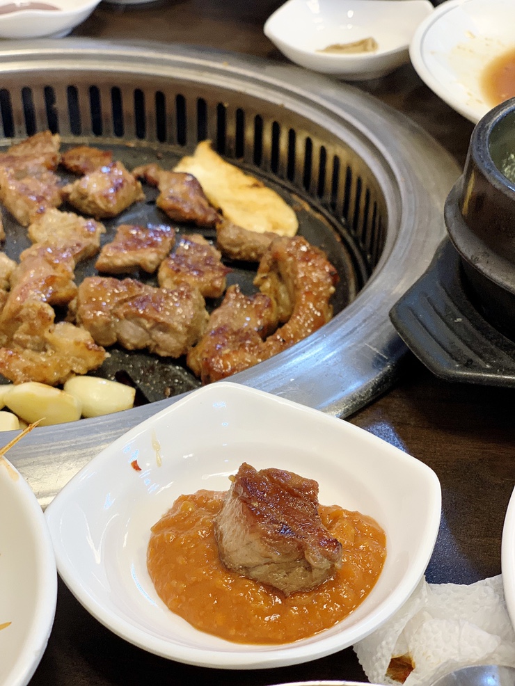  [홍대감숯불갈비] 부드러운 갈비살이 매력적인 조치원 돼지갈비 맛집 추천