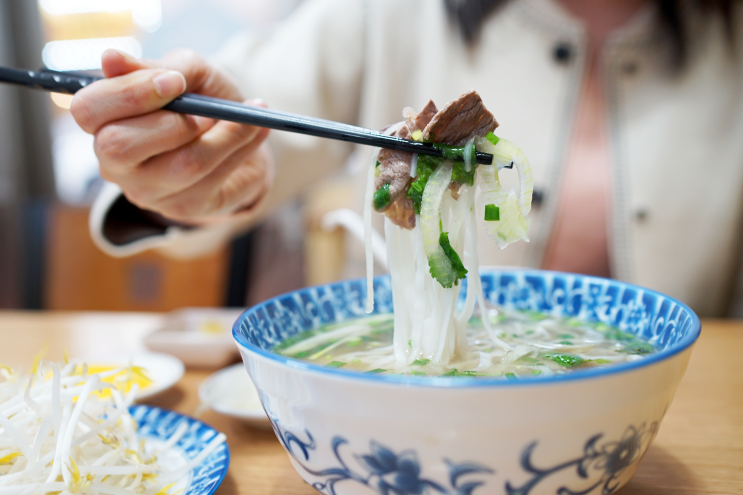 [예써 정보톡] 추운 겨울에 더 생각나는 줄 서는 베트남 쌀국수 맛집6