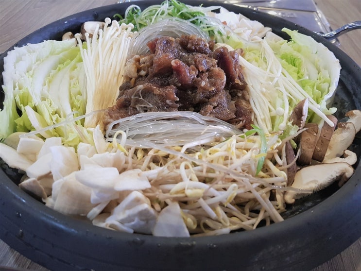  다낭 미케비치 해변 호이안 여행 다낭 맛집 맛찬들 방문기