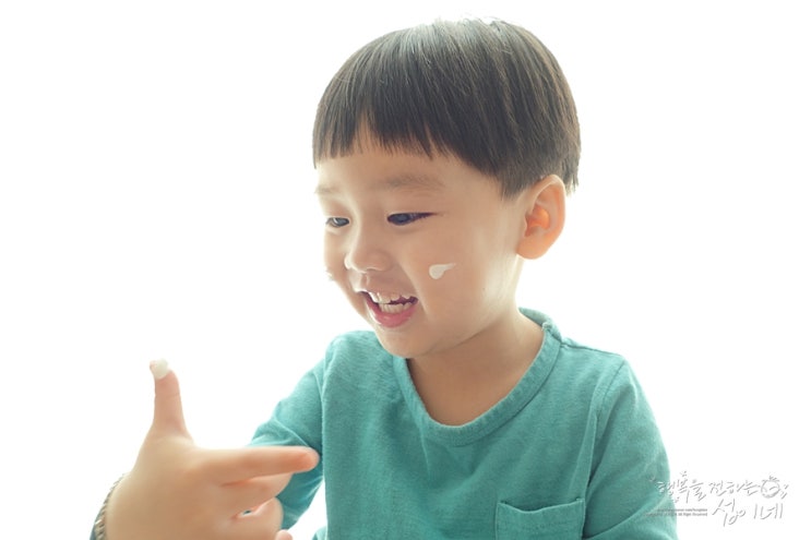  유아크림 밀키두 로션과 함께 보습 철저하게~