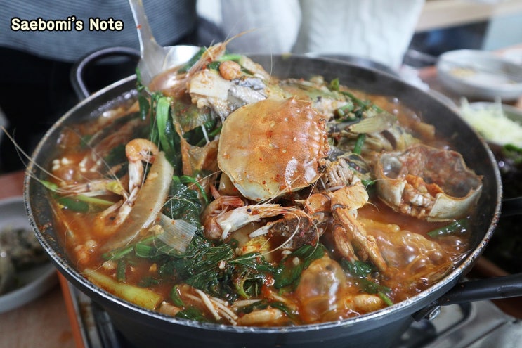 파주 감악산 맛집 민물매운탕 존 맛! 임진강수라상 오예~