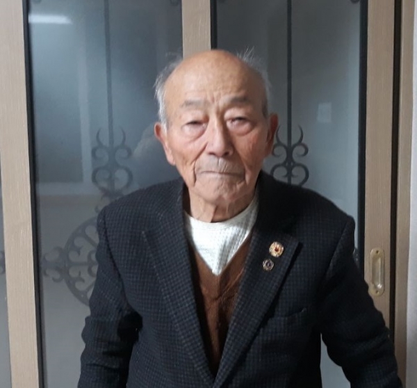 신안 지도읍 양호석옹, 나무씨앗 기증 … 향토사랑 꽃피워 - 포커스데일리 신안 지도읍 양호석옹, 나무씨앗 기증 … 향토사랑 꽃피워 - 포커스데일리