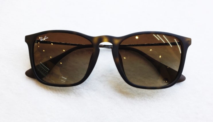  레이벤선글라스 크리스 RayBan RB 4187-F 856 13 CHRIS 장안동안경 스타카토 정품 레이밴 매장