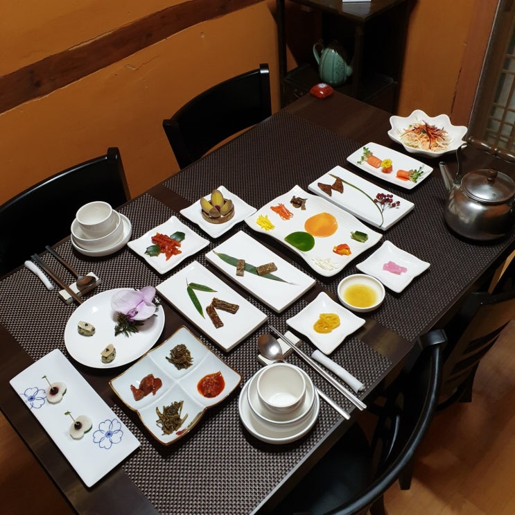  한정식 맛집 <논산 만복정> 솔직 리뷰 (feat. 이영자 휴게소 추천 메뉴, 현재 기흥 휴게소/안성 휴게소 소떡소떡 후기)