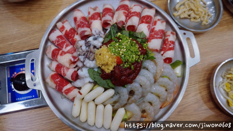  분당 정자역맛집 정자동 이태리부대찌개 분당정자점 낙우새철판볶음+날치알볶음밥