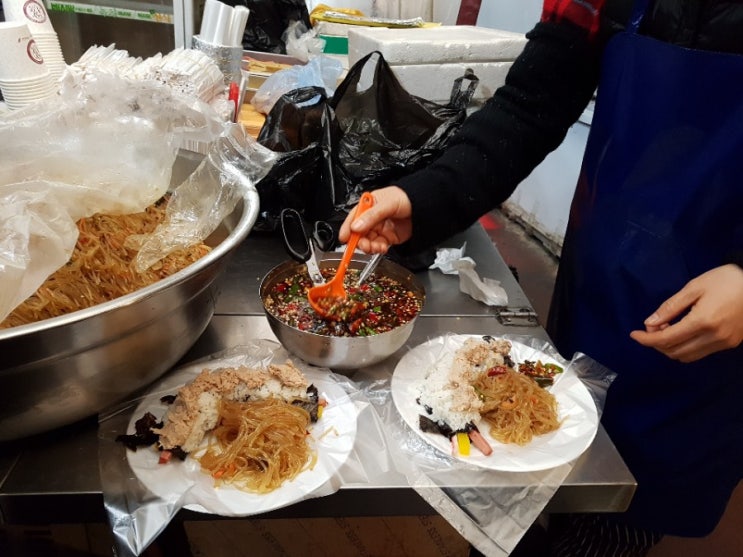 광장시장 누드김밥 위치 담에도 잘 찾아가야지