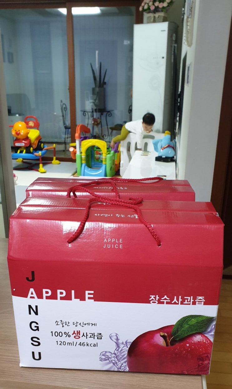  (15개월 아기 음료) 장수사과 품평회 최우수상에 빛나는 정상두농가 눈꽃농장 장수사과즙 아기도 잘먹어요^^