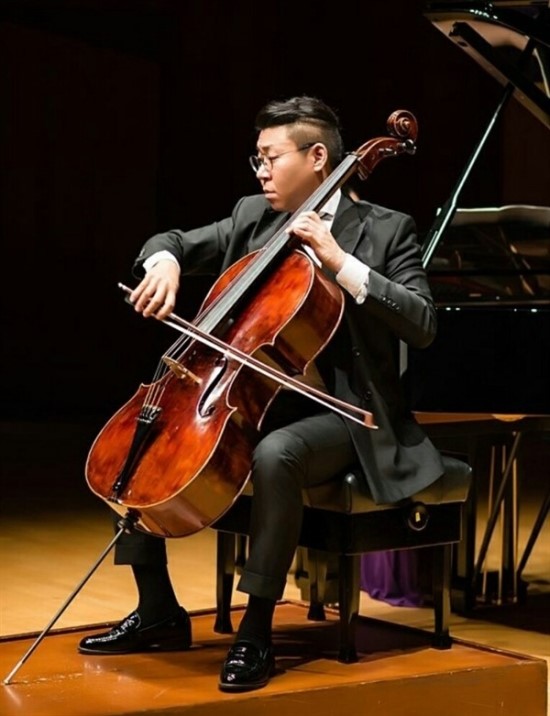 즐겁고 유쾌한 연주자, 임재성첼리스트 (이천소식지 2019년 2월호에서) 즐겁고 유쾌한 연주자, 임재성첼리스트 (이천소식지 2019년 2월호에서)
