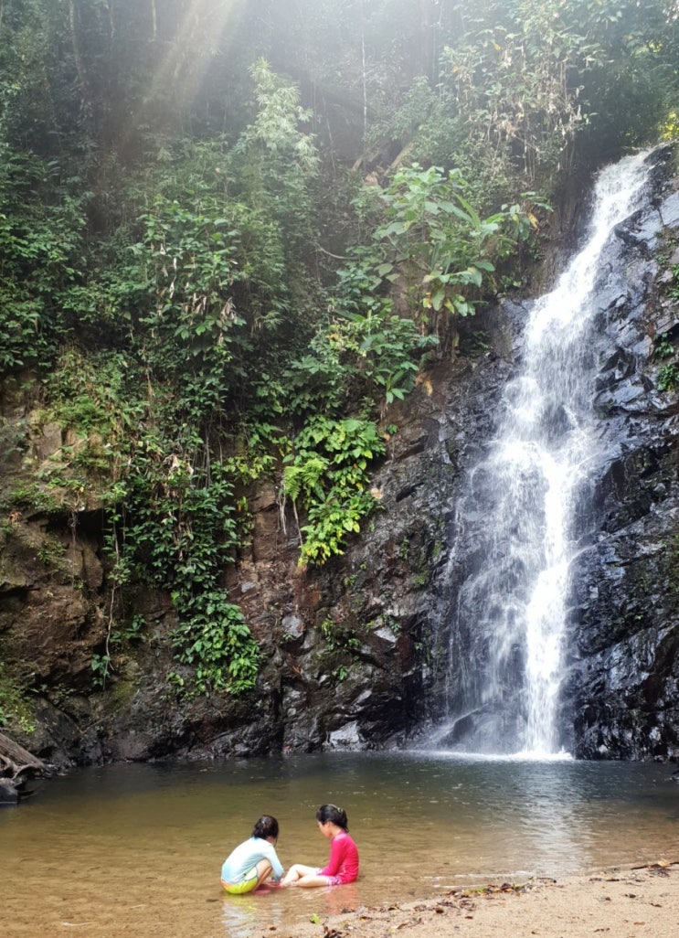  @초딩두딸과5개국12도시배낭여행@랑카위-Durian Perangin Waterfall