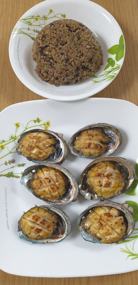  전복늦둥이맘 보길도 전복이 왔어요. 맛있는 전복손질하는법,전복버터구이도전기
