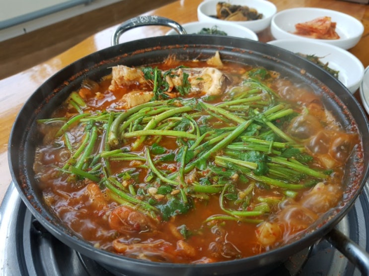 화성시 진짜 매운탕맛집 [만인의정원]