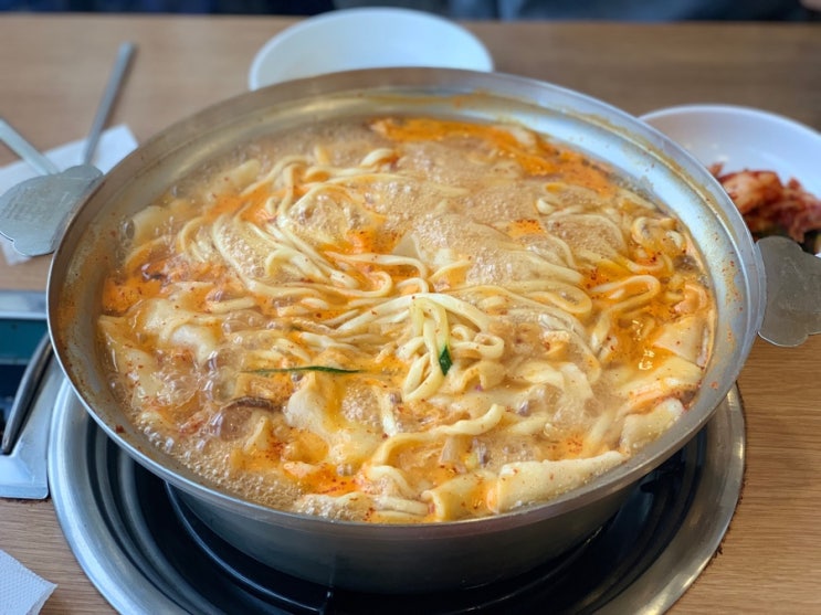  팔당 맛집 원조칼제비칼국수/ 양평 카페 더그로브 / 투썸 마스카포네 케이크