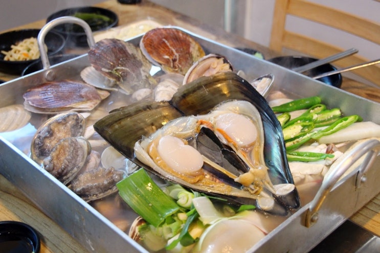  사당역해물탕 군산은모래해물탕 본점! 몸보신 먹방 존맛탱구리 :)